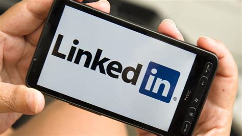 Cost To Post A Job On LinkedIn – Forbes Advisor.